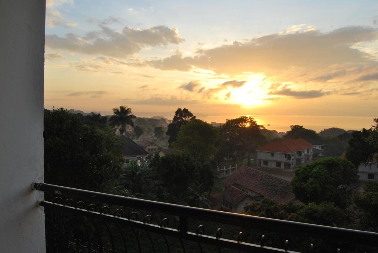 Frontiers Hotel Entebbe Exterior photo