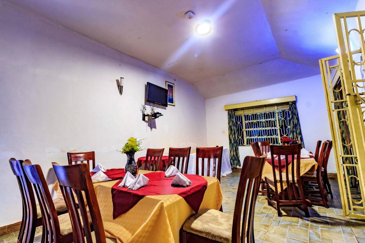 Frontiers Hotel Entebbe Exterior photo